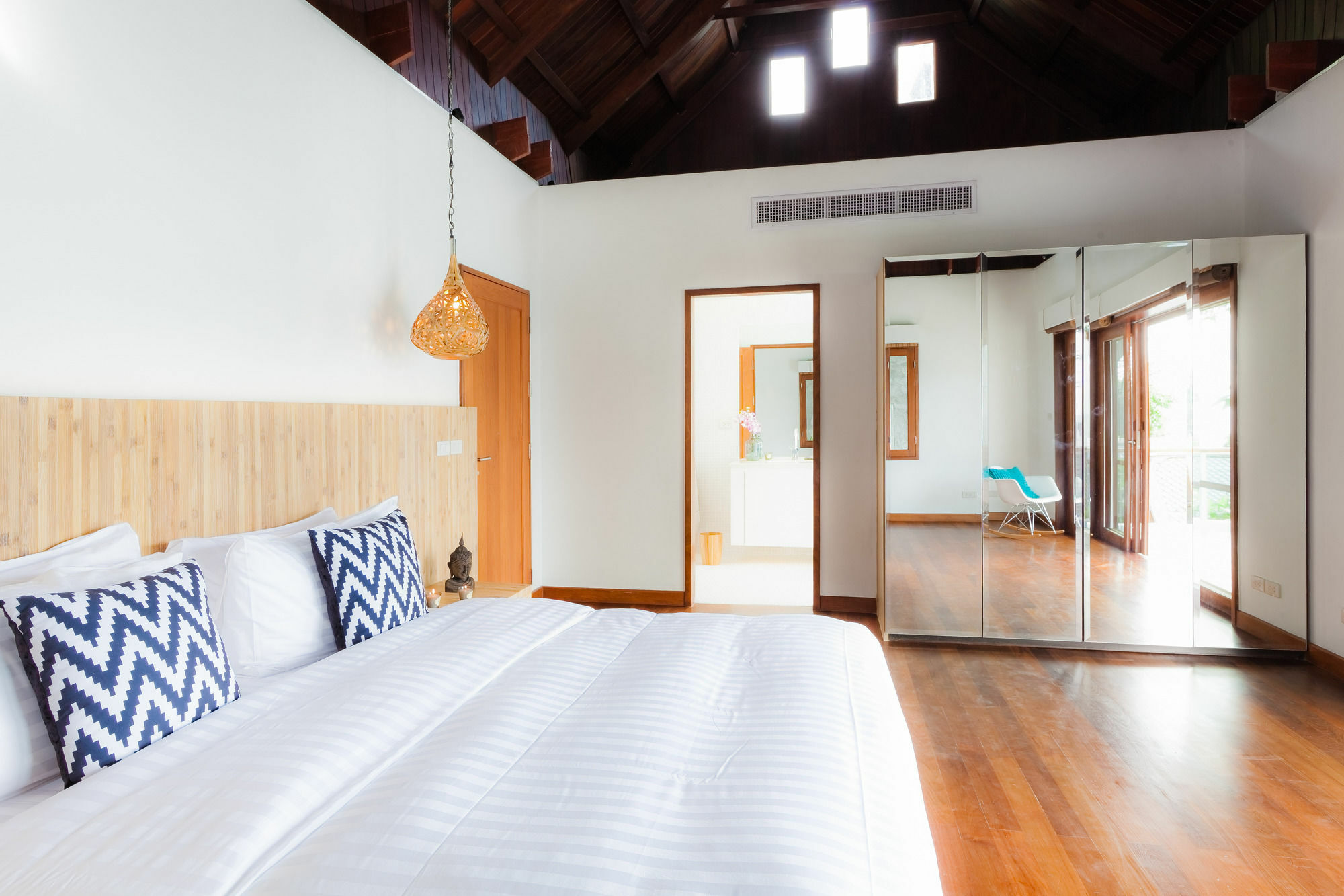 Villa Nevaeh Kamala Beach Extérieur photo
